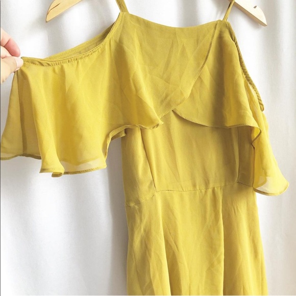 The one brand, mustard flowy maxi dress - Picture 2 of 3